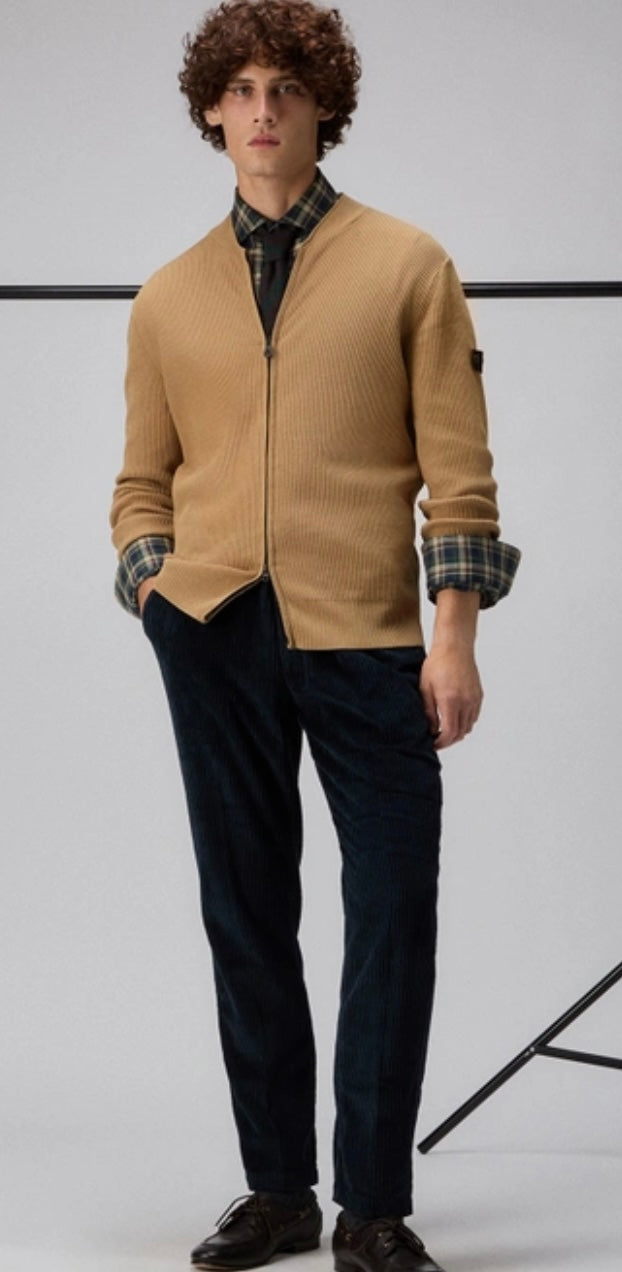 MAGLIA PEUTEREY