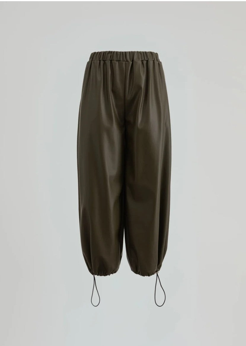 PANTALONE JOGGER ECOPELLE GAËLLE
